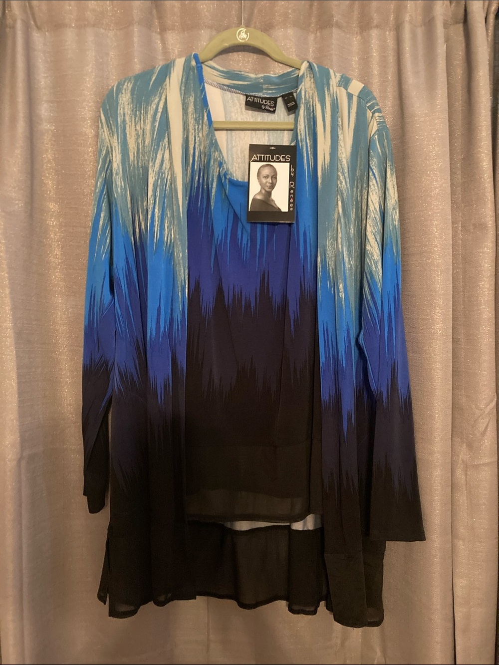 Attitudes by Renee blue Ombre Open Cardigan with Black new with tags